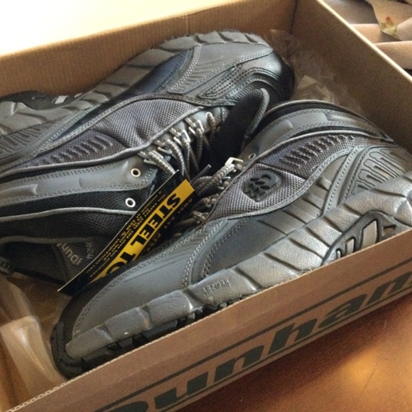 New In Box…Men’s Dunham Steel Toe Hiking Boots main image 9